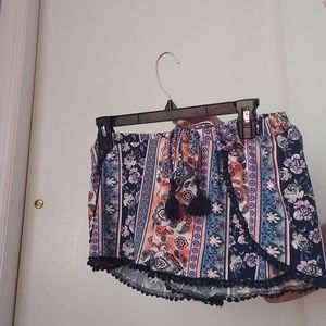 eye candy patterned shorts